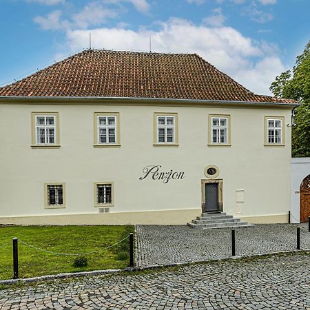 Penzion Popelka Roudnice nad Labem Buitenkant foto